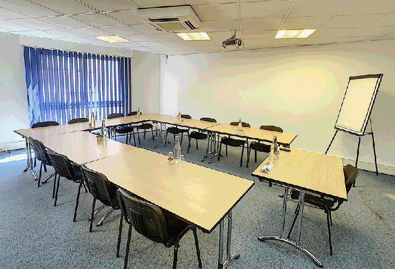 Salle de réunion, formation, séminaire - configuration en U